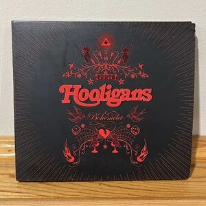 Hooligans - Bohémélet -CD- with poster 2006 Rock, Pop Hard Rock. From Hungary!